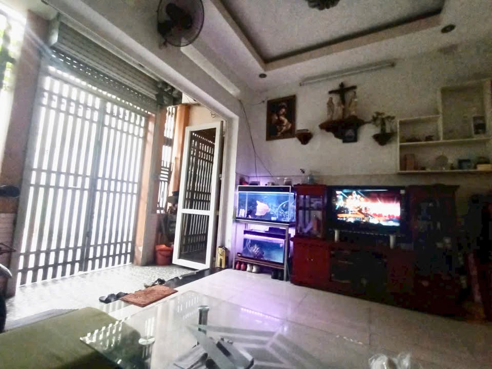 Nhà nguyên căn Tân Kỳ Tân Quý 46m² giá 12 triệu/tháng - Không gian sống lý tưởng!