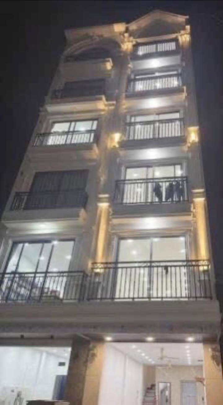 Nhà cho thuê Vạn Phúc 55m², 7 tầng - Thiết kế hiện đại, thuận tiện làm văn phòng!