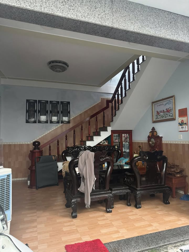 Nhà 3 Tầng Chính Chủ Bán Gấp Tại Ngô Mây Quy Nhơn - Diện Tích 140m² Giá Chỉ 5 Tỷ