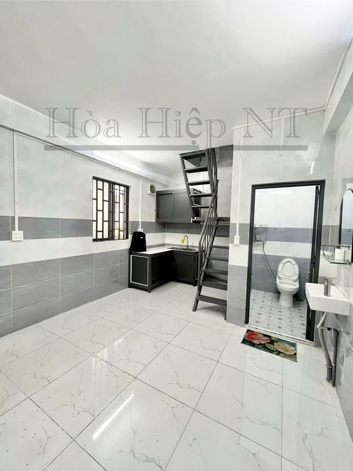 Phòng trọ KDC Hồng Loan 50m² giá thỏa thuận - Nội thất đầy đủ, gần Bến Xe Mới!