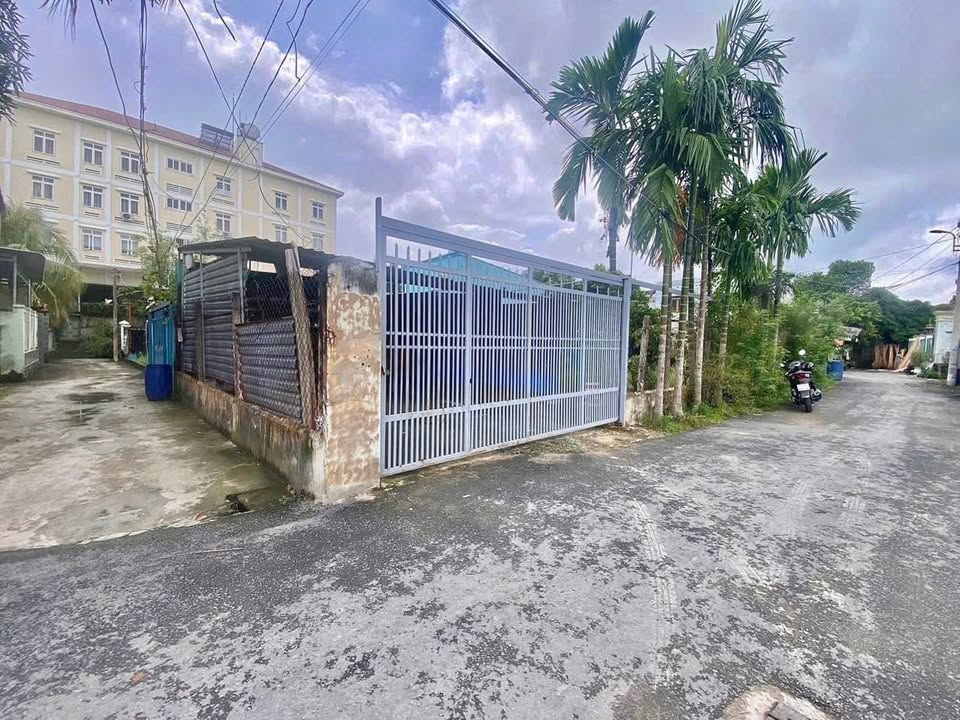 Nhà phố Thủ Đức 182m² giá 6.5 tỷ - Hẻm xe tải tránh, xây CHDV cực tốt!