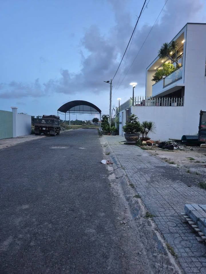 Đất biệt thự đường Mô Xoài, Bà Rịa 360m² giá 5.7 tỷ - Đầu tư lý tưởng