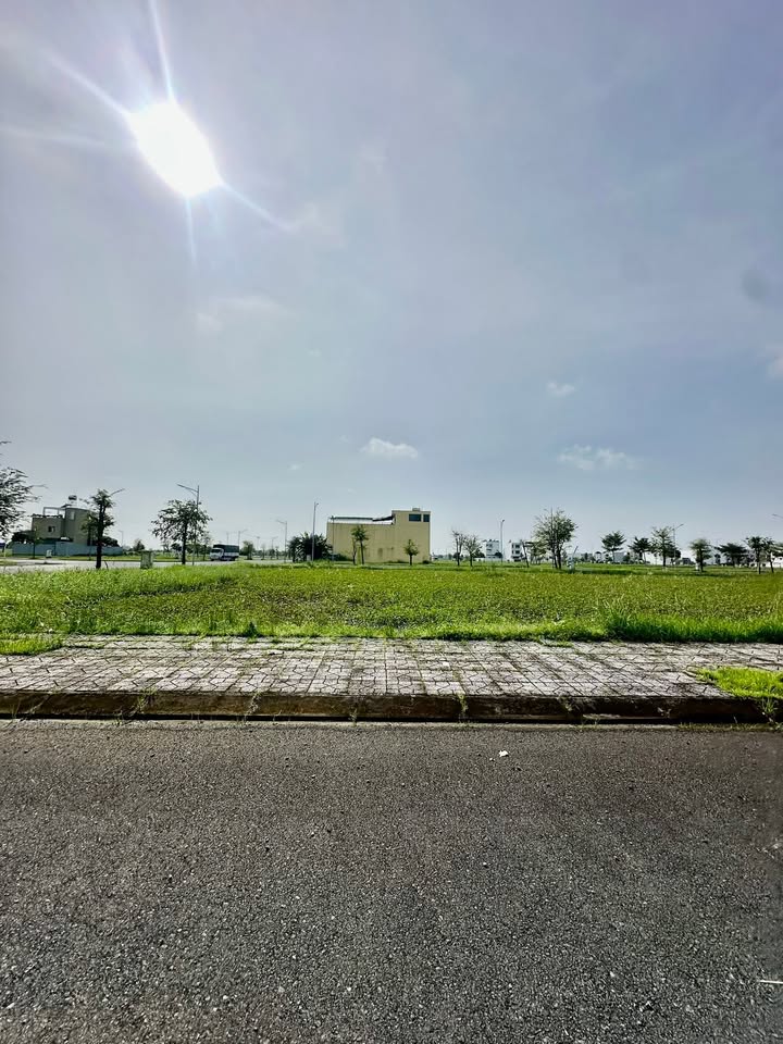 Đất nền 120m² Khu đô thị Happy Home, Cà Mau - Giá chỉ 1.29 tỷ!