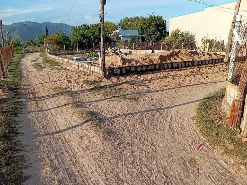 Đất nền Ninh Hải 200m² giá 1.28 tỷ - Cơ hội đầu tư gần biển tuyệt đẹp!