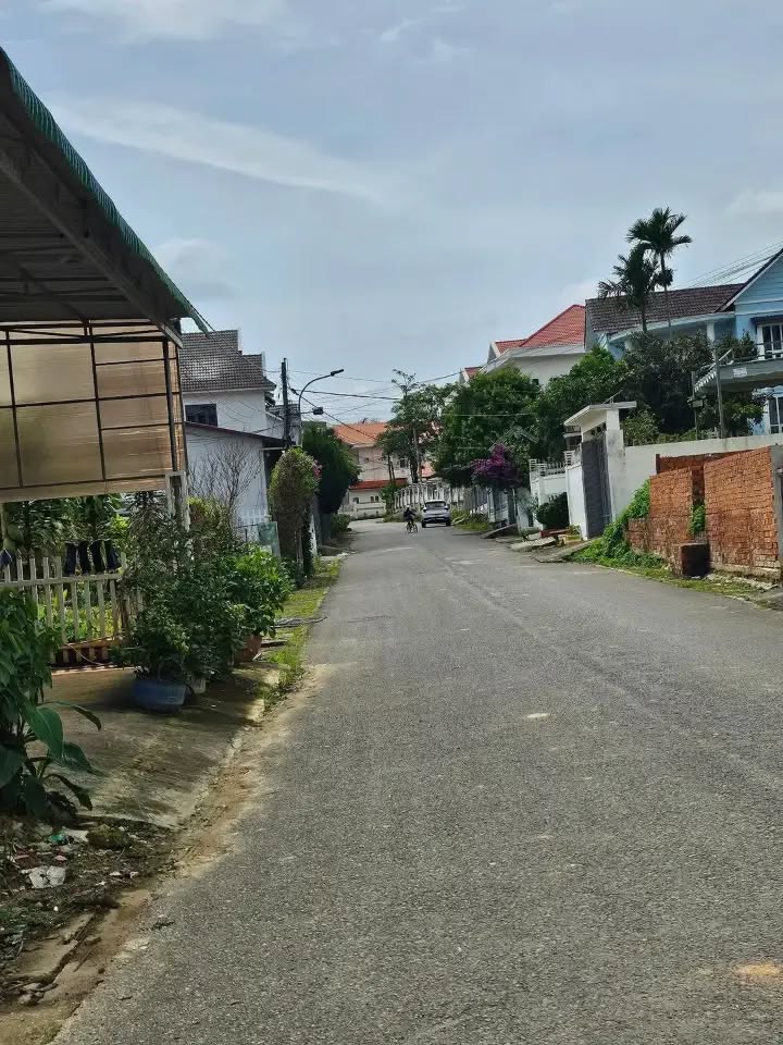 Đất nền Thạnh Mỹ Đơn Dương 100m² giá 1.05 tỷ - Sổ đỏ chính chủ, đầu tư sinh lời!