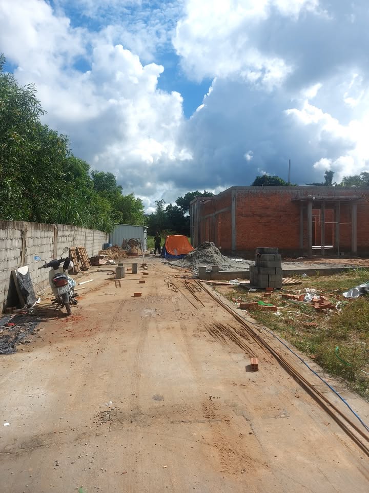 Đất K8 Cửa Dương 400m² giá 1.15 tỷ - Mặt tiền rộng, sổ hồng riêng!