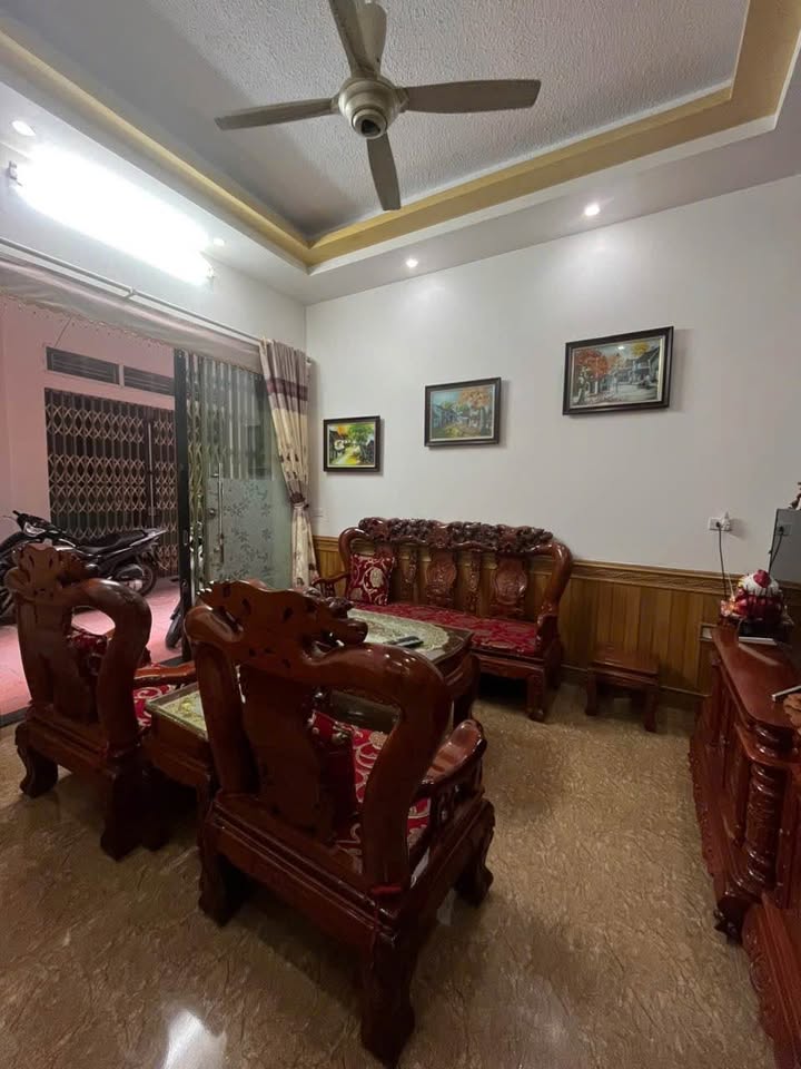 Nhà 3 tầng Đầm Bét, Đường Bái 48m² giá 2.4 tỷ - Thiết kế hiện đại, thương lượng nhẹ!