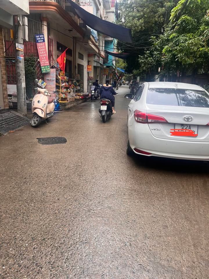 Đất nền kinh doanh Bắc Từ Liêm 50m² - Mặt phố ô tô tránh, sổ đỏ chính chủ!