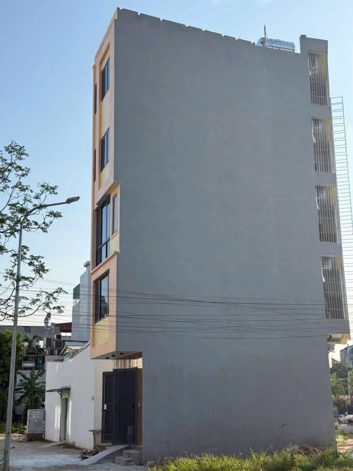 Cho thuê nhà 5 tầng tại Vân Canh, Hoài Đức - Phù hợp làm CHDV hoặc ở gia đình!