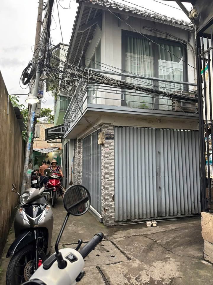 Nhà bán Tân Kiểng, Quận 7, 15m², giá 1.28 tỷ - Căn góc 2 mặt tiền!