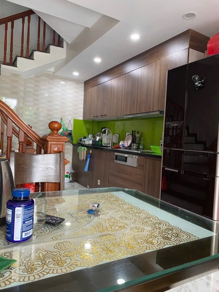 Nhà cho thuê Phú Diễn, Bắc Từ Liêm 35m² giá 15 triệu - Ô tô đỗ cửa ngay!