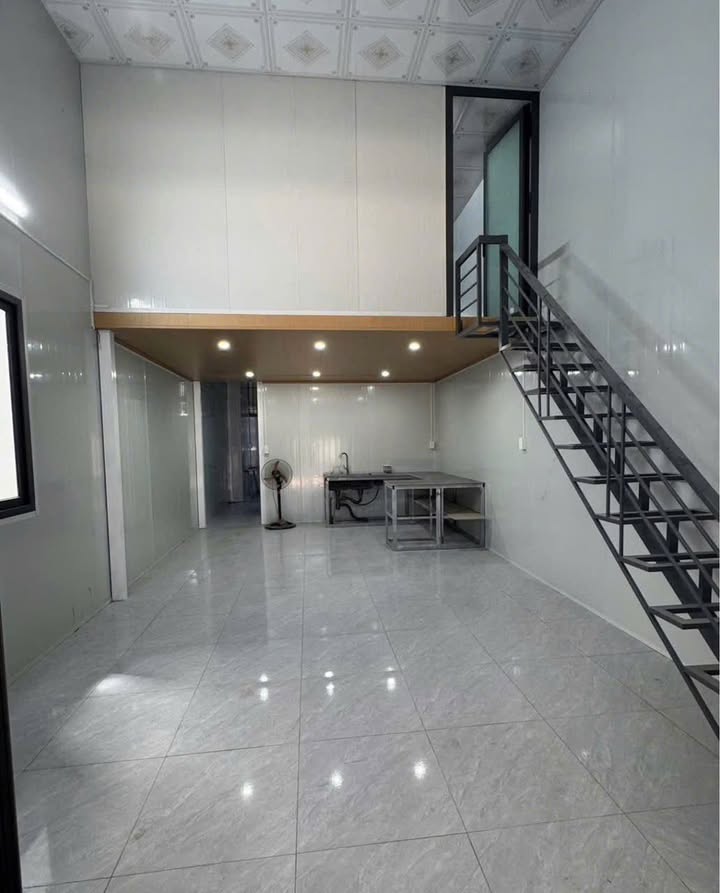 Nhà nguyên căn cho thuê tại phường Tân Thành, Buôn Ma Thuột - Giá 5 triệu/tháng, sẵn sàng vào ở!