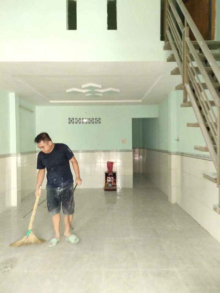 Nhà cho thuê mặt tiền Lê Văn Quới, Bình Tân 80m² giá chỉ 7 triệu - Kinh doanh thuận lợi!