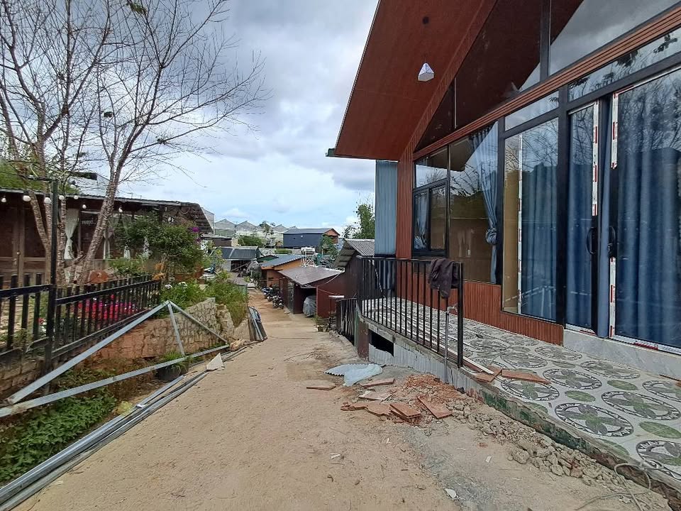 Nhà phố Nguyễn Hoàng, Đà Lạt 80m² giá 1.45 tỷ - Thoáng đãng, tiện nghi!