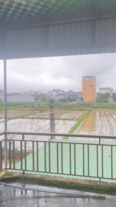 Nhà 2 tầng Hưng Nguyên 160m² giá 4 tỷ - Lô góc 2 mặt đường thuận lợi!