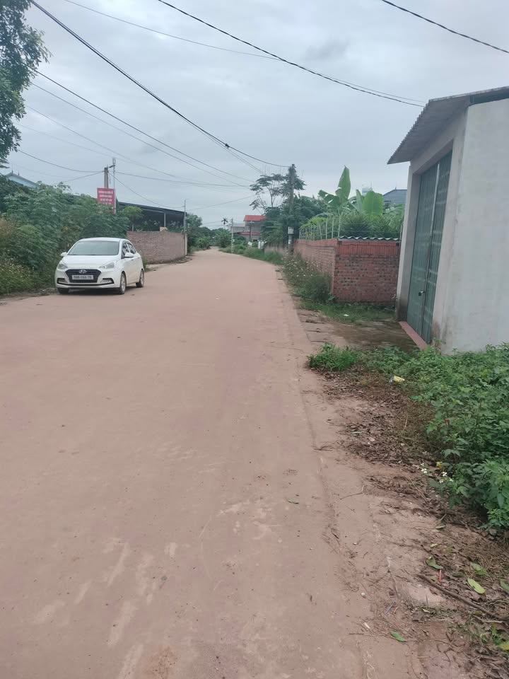 Đất Phúc Hòa, Tân Yên 140m² giá chỉ 100 triệu - Đường rộng, kinh doanh thuận lợi!