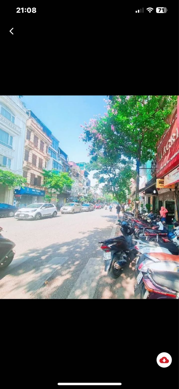 Nhà mặt phố Lạc Trung 100m² giá thỏa thuận - Vỉa hè rộng thoáng