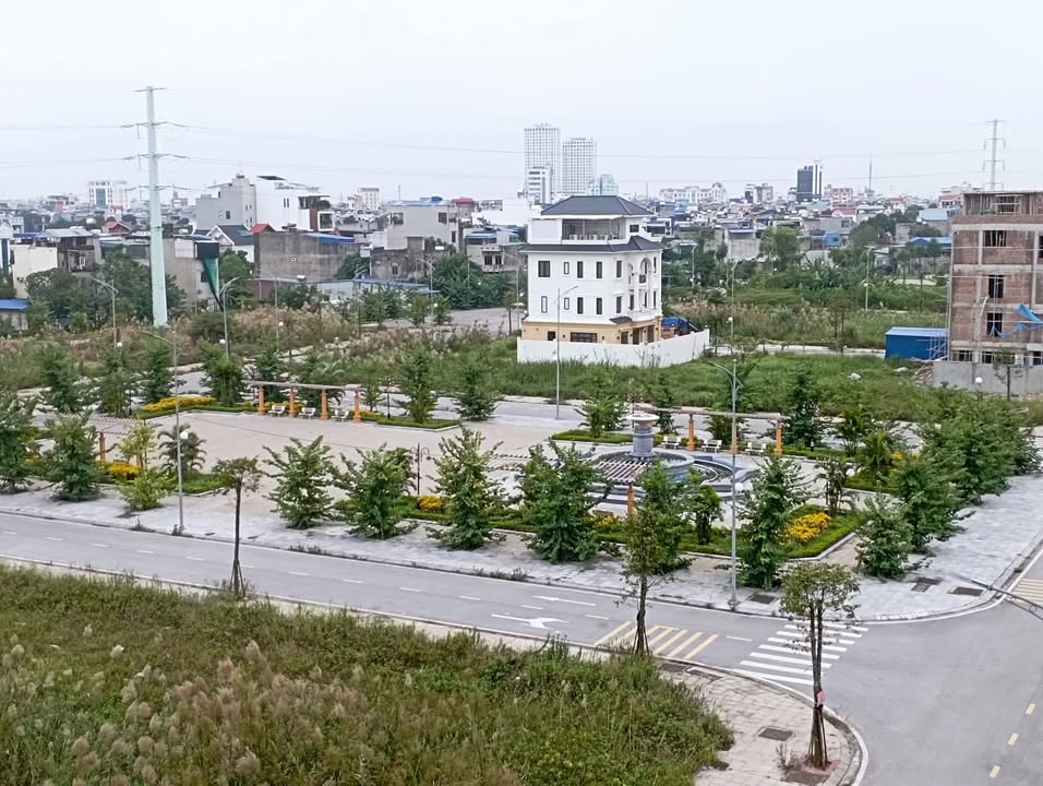 Đất nền LK2 Khu đô thị Nguyễn Công Trứ, Nam Định 90m² giá chỉ 5 tỷ - Đối diện công viên