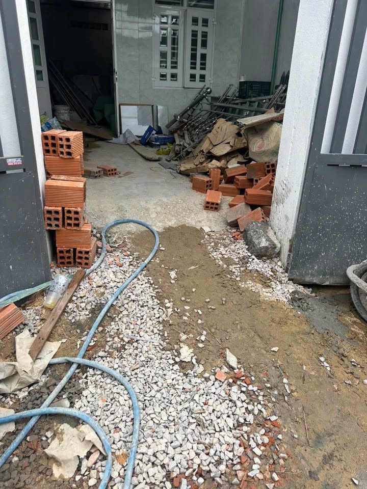 Đất Bùi Thị Xuân 51m² giá 600 triệu - Sổ đỏ chính chủ, tiện kinh doanh!