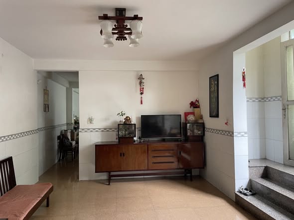 FrontHouse mặt tiền Võ Văn Ngân, Linh Chiểu 162m² chỉ 12.5 tỷ - Kinh doanh đỉnh cao!