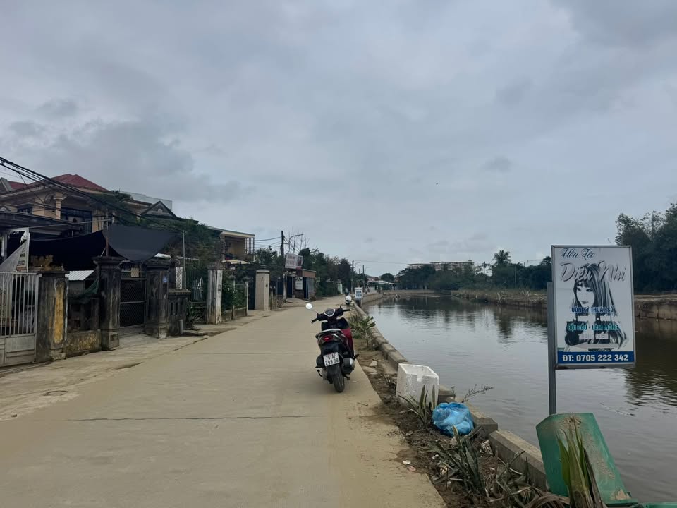 Toà Nhà Văn Phòng 5 Tầng Nguyễn Đình Bảy, Huế - Đang Cho Thuê, Giá Tốt!