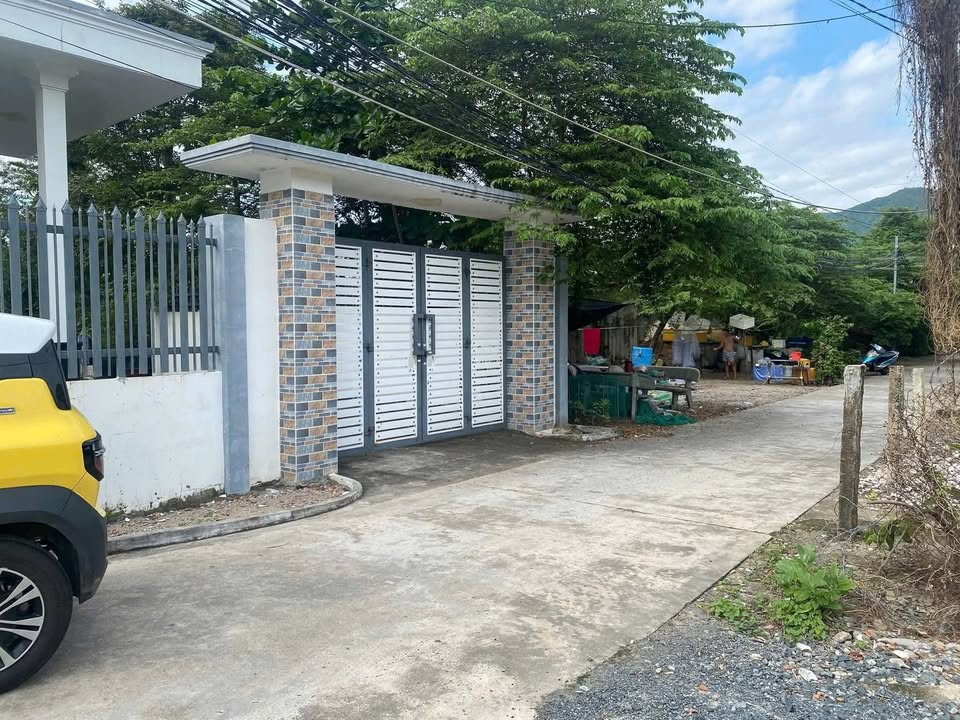 Nhà riêng Nha Trang 200m² giá 2.1 tỷ - Cơ hội đầu tư hiếm có!