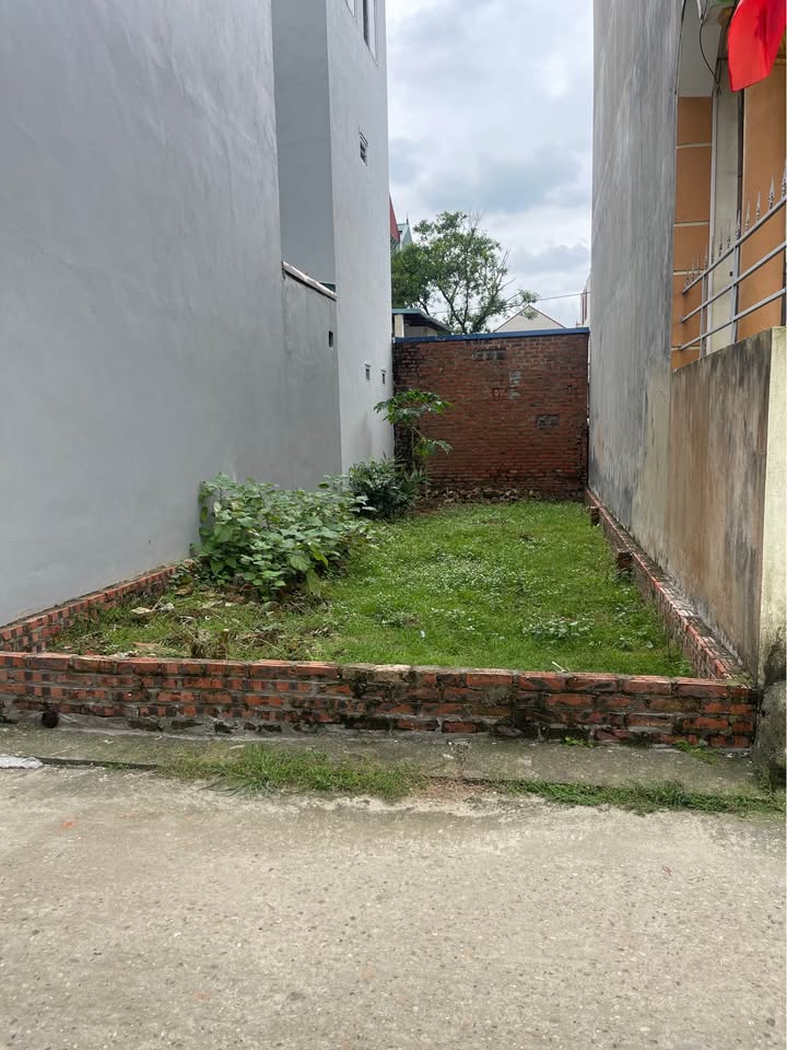 Đất thổ cư thôn Xuân Bách, Nội Bài 52m² giá nhỉnh 2 tỷ - Cơ hội đầu tư hấp dẫn!