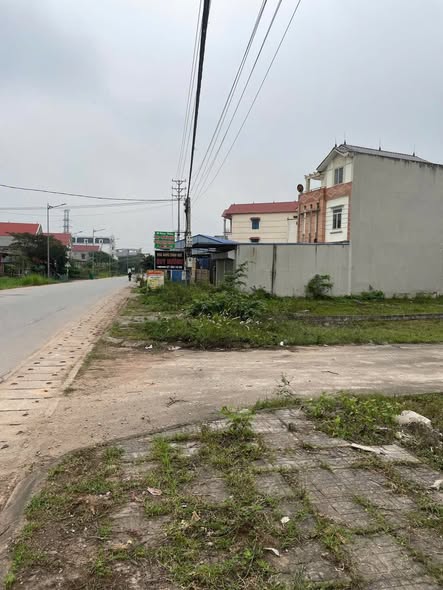 Đất thổ cư 100m² tại đường 261, Phổ Yên, Thái Nguyên giá 2.4 tỷ - Đầu tư sinh lời cao!