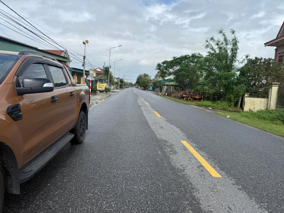 Đất mặt đường 8B Đan Trường 162m² giá 3.XX tỷ - Vị trí kinh doanh đắc địa!