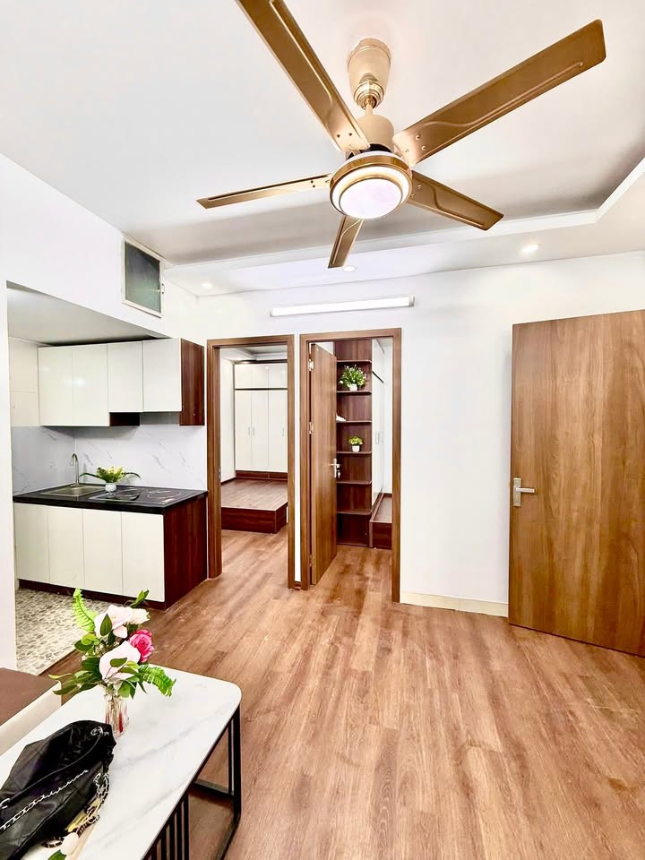 Căn hộ CCMN 46m² Cầu Giấy giá 1.98 tỷ - Sẵn sàng vào ở ngay!