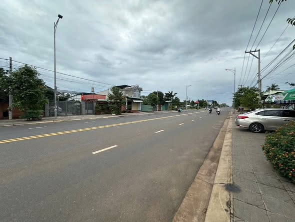 Đất mặt tiền Tỉnh lộ 52, Bà Rịa 35m² giá 3.3 tỷ - Cơ hội kinh doanh tuyệt vời!