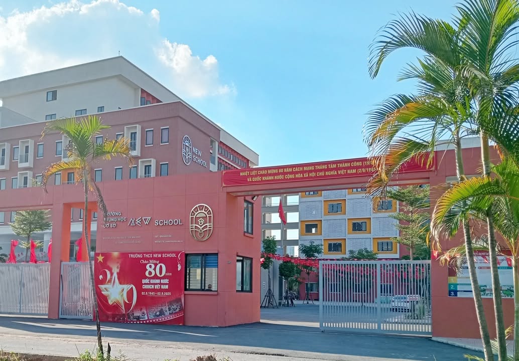 Đất Dịch vụ Vạn Phúc 50m² giá 9.8 tỷ - Kinh doanh đỉnh cao!