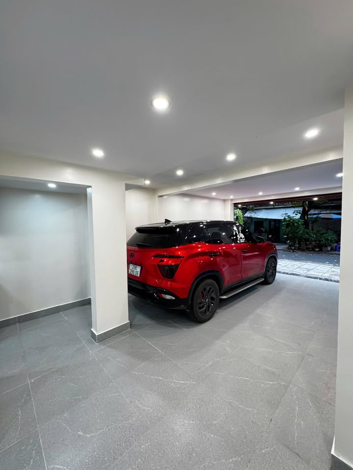 Căn hộ thương mại tại Quỳnh Mai, Hai Bà Trưng 36m² - Kinh doanh đắc địa, giá thỏa thuận!