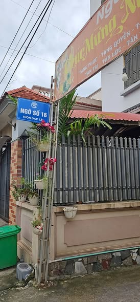 Đất nền 100m² tại ngõ 16 thôn Đạc Tài, Sóc Sơn - Giá 2.1 tỷ, vị trí đẹp!