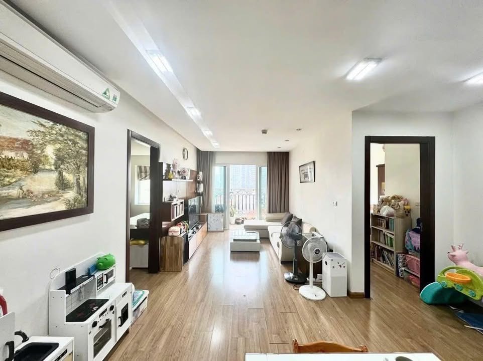 Căn hộ EcoGreen 286 Nguyễn Xiển 86m² giá 7 tỷ - Căn góc thoáng mát!