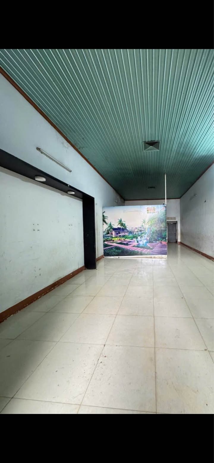 Nhà mặt tiền Giải Phóng, BMT 150m² - Giá thuê chỉ 5 triệu/tháng!