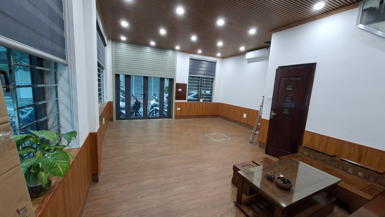 Văn phòng cho thuê tại Mỗ Lao, Hà Đông 40m² giá 9 triệu - Không thể bỏ lỡ!