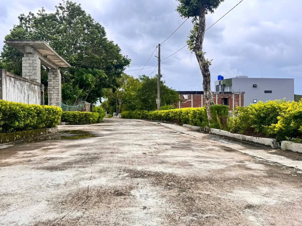 Đất Thạch Thắng 126m² giá 600 triệu - Đường bê tông rộng rãi, xe tránh thoải mái!