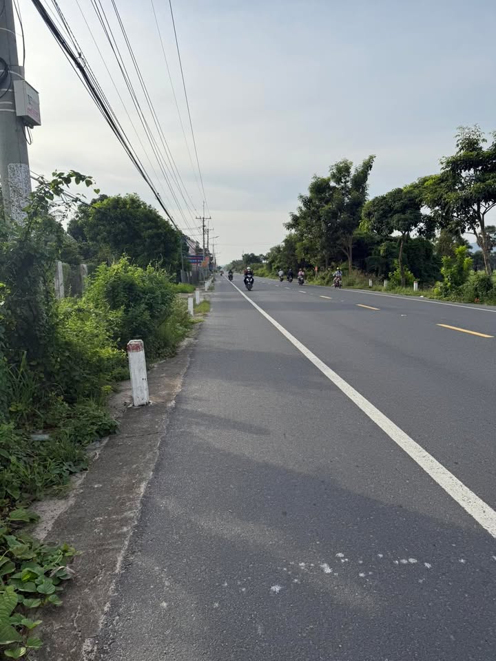 Đất mặt tiền Tỉnh lộ 948, Tịnh Biên, An Giang 1.034m² giá 3.5 tỷ - Đầu tư sinh lời ngay!