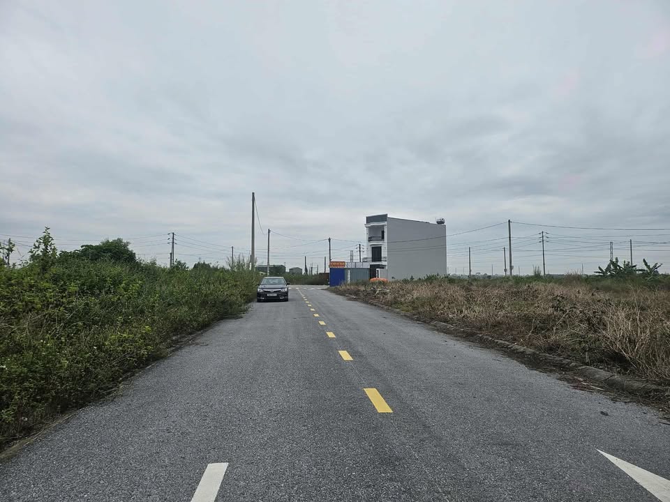 Đất nền Tiến Dũng Yên Dũng 100m² - Giá mềm bất ngờ, cơ hội đầu tư tuyệt vời!