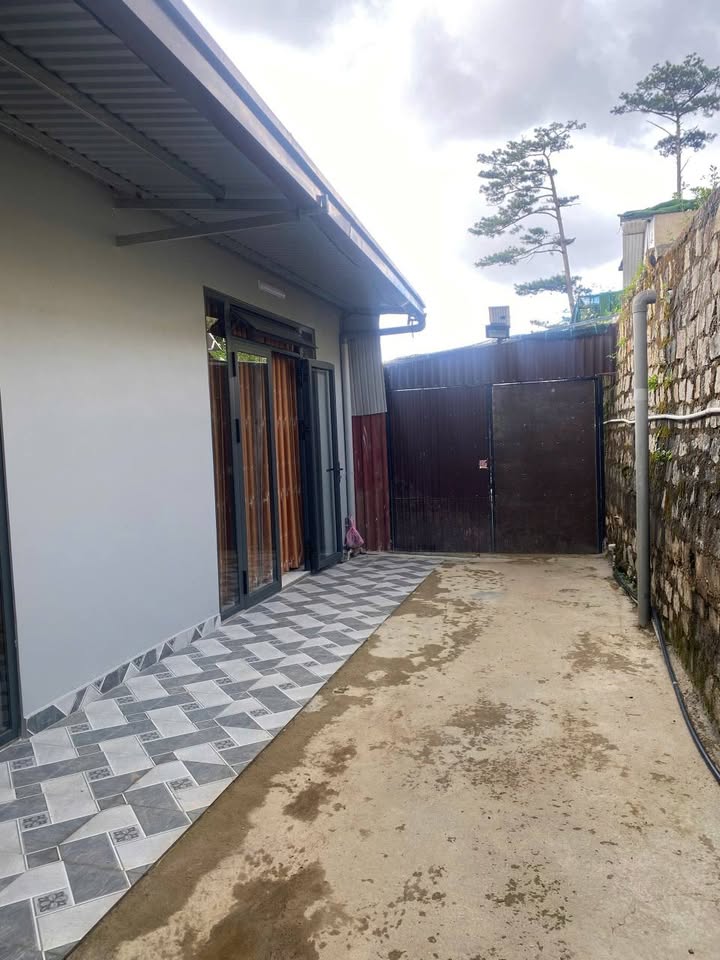 Nhà cho thuê tại Lương Thế Vinh, Đà Lạt 56m² - Phù hợp gia đình định cư lâu dài!