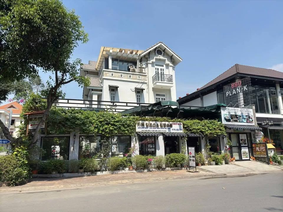 Mặt bằng cho thuê Fideco Thảo Điền 132m² chỉ 112 triệu - Vị trí đắc địa, phù hợp cho mọi loại hình kinh doanh!