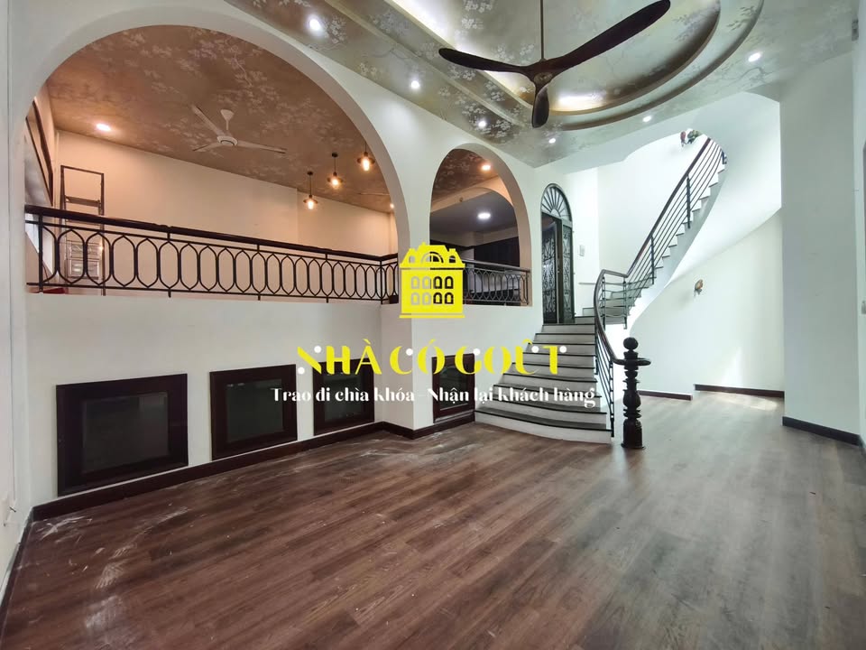 Biệt thự Làng Báo Chí Thảo Điền 110m² giá 60 triệu - Không gian sống lý tưởng!