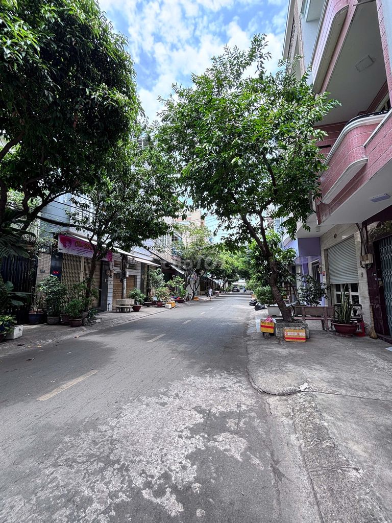 Nhà mặt tiền đường số 2 - Cư xá Ra Đa 80m² giá 10.8 tỷ - Ngay phố ẩm thực!