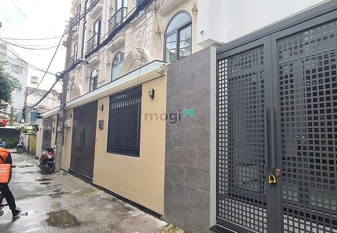 Nhà đẹp Gò Vấp 42m² giá 6.2 tỷ - Sẵn sàng vào ở ngay!