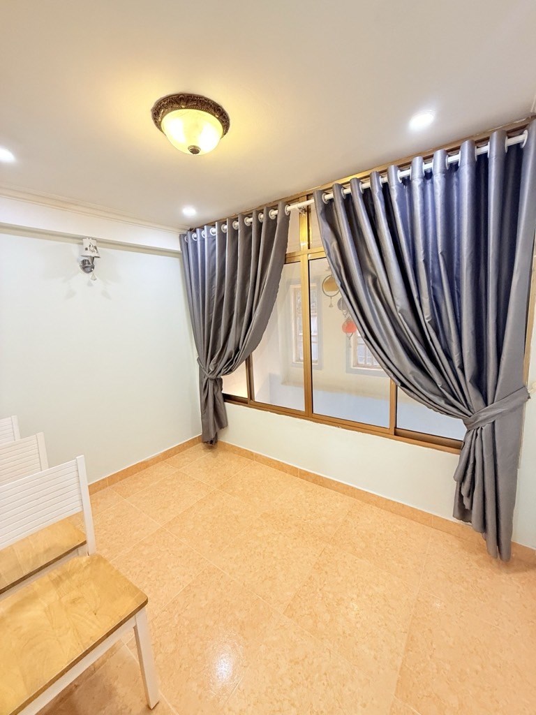 Nhà 5 tầng hẻm xe hơi Quận 3 - 6.95 tỷ - Sổ hồng chính chủ