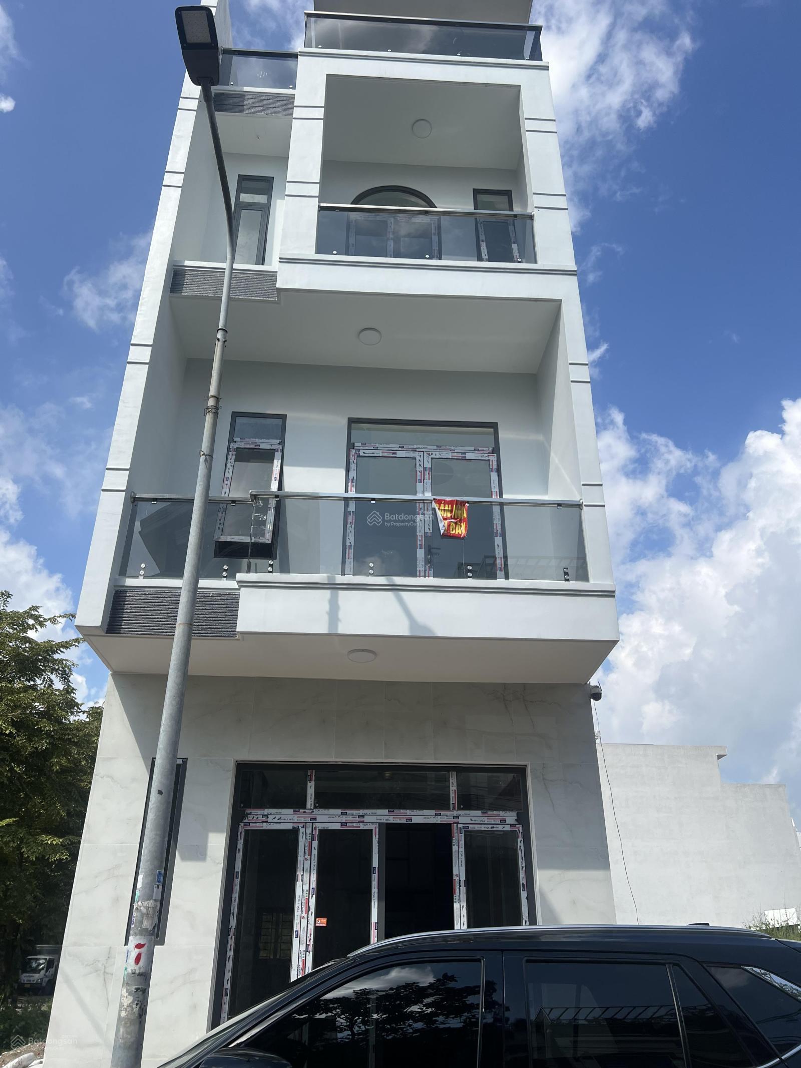 Cho thuê nhà 3 tầng đường Nguyễn Du, phường Trấn Biên - Đồng Nai 150m² - Nhà mới chính chủ, vào ở ngay!