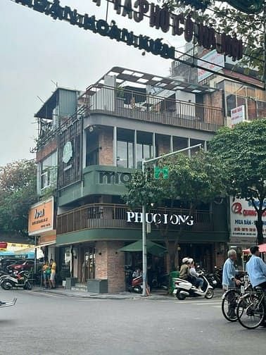 Nhà lô góc mặt phố Quan Nhân 120m² giá 80 triệu - Thiết kế biệt thự sân vườn lý tưởng!