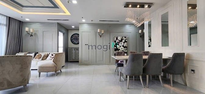 Căn hộ Vinhomes Central Park 154m² giá 2.7 tỷ - View sông tuyệt đẹp!