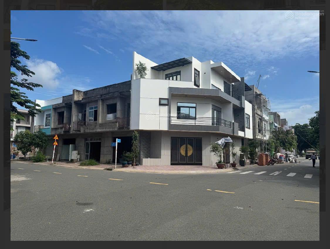 Nhà phố Tân Đông Hiệp 87m² giá 5.9 tỷ - Cơ hội đầu tư hiếm có!